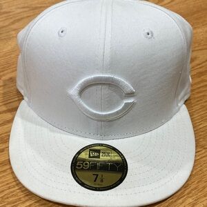 New Era White Cincinnati Reds 59FIFTY Baseball Cap